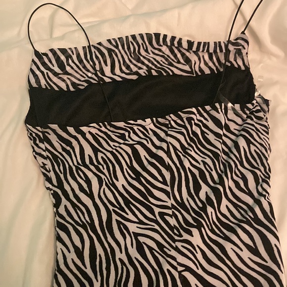 Zebra dress - Picture 5 of 5